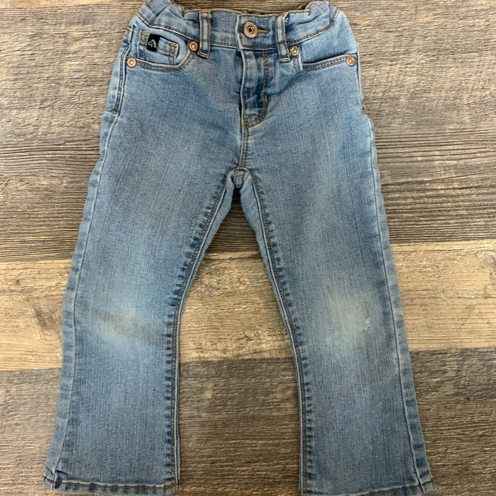 Little girls jeans